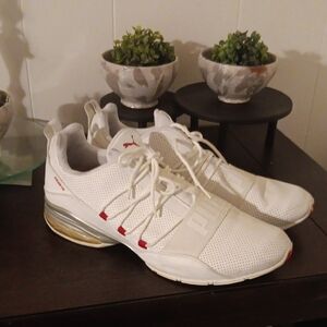 Puma Men's White Athletic Shoes
